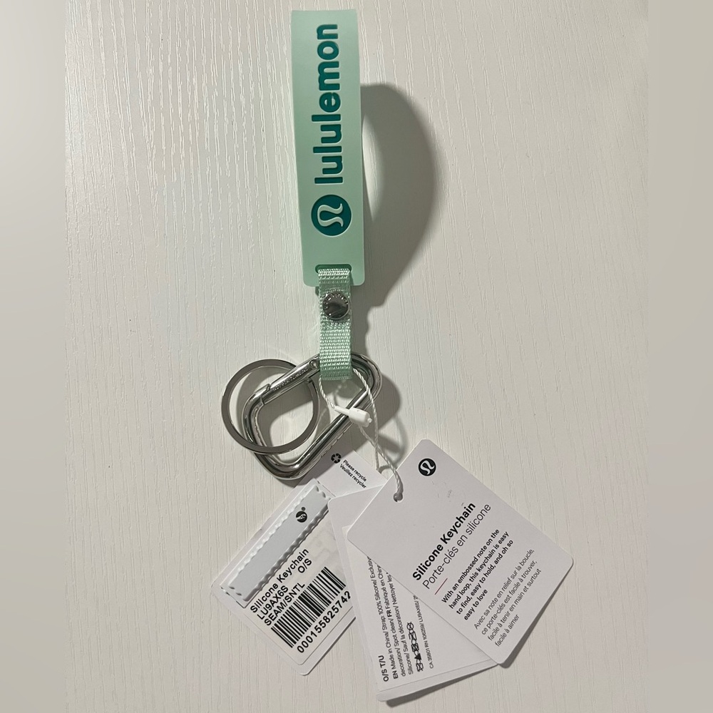 Lululemon Athletica Silicone Keychain Sea Mist/Sonic Teal